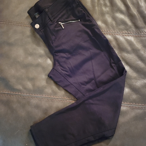 NWOT Lane Bryant Signature Fit Jet Black Sateen Skinny Jeans - 16W - Picture 2 of 10